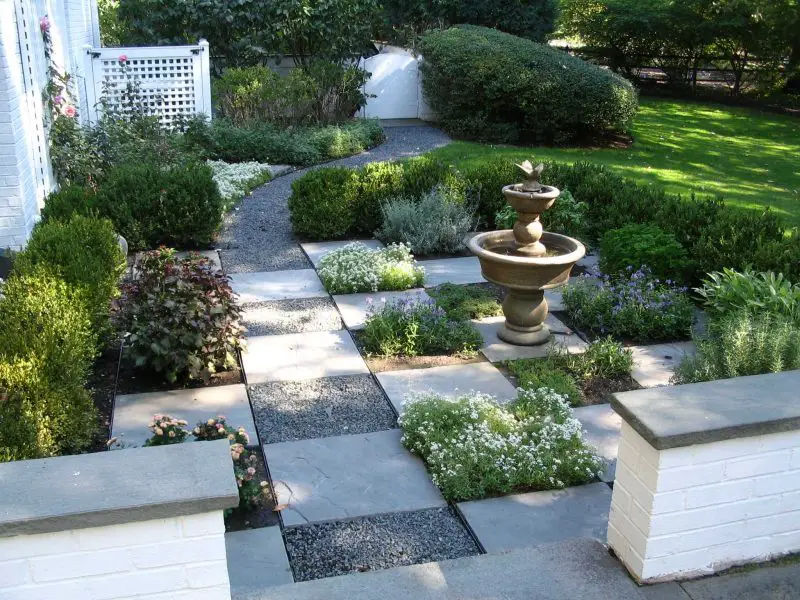 Ideas to Perk Up Side Yard (13)